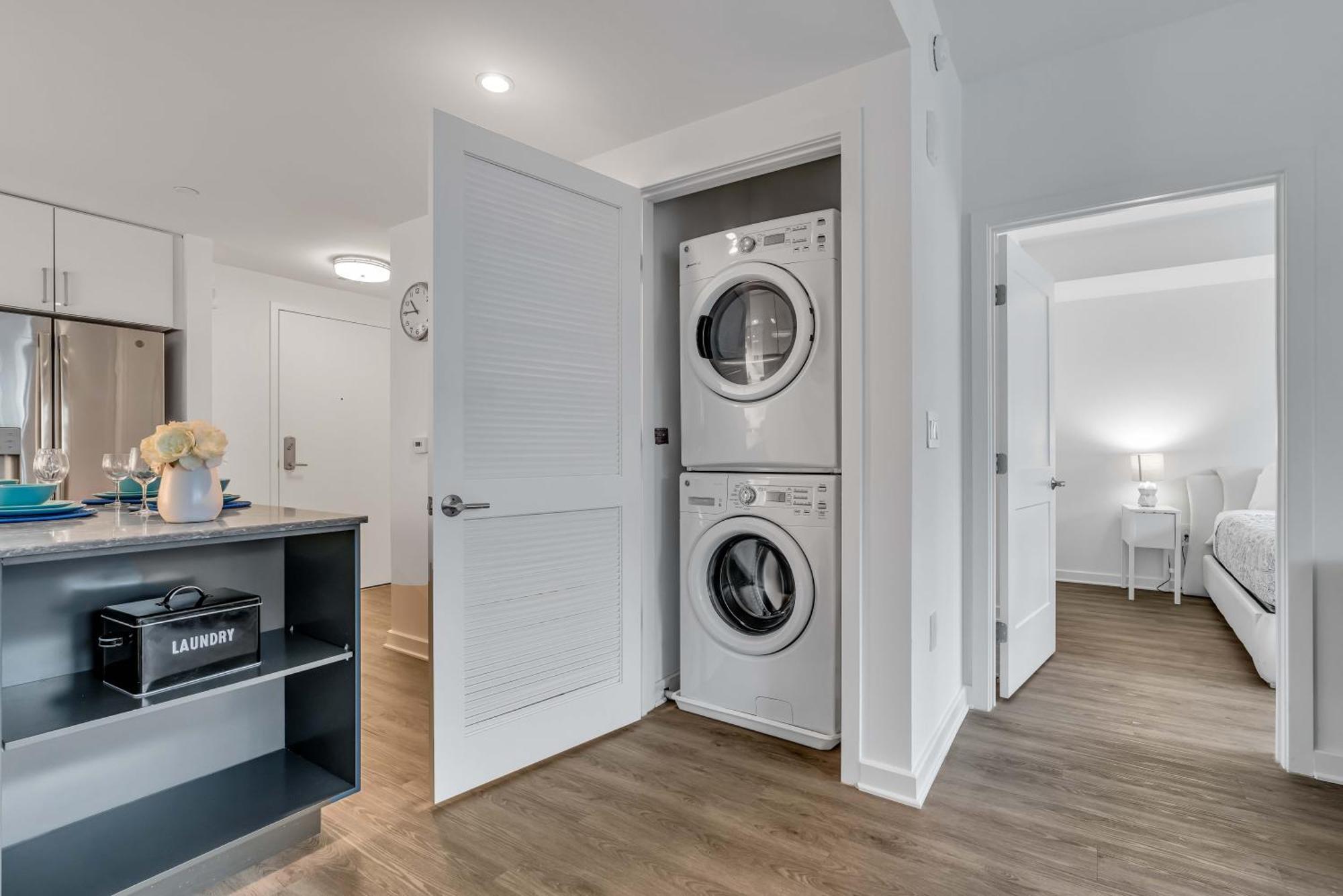 Fully Furnished In Near Logan Circle Apartamento *
